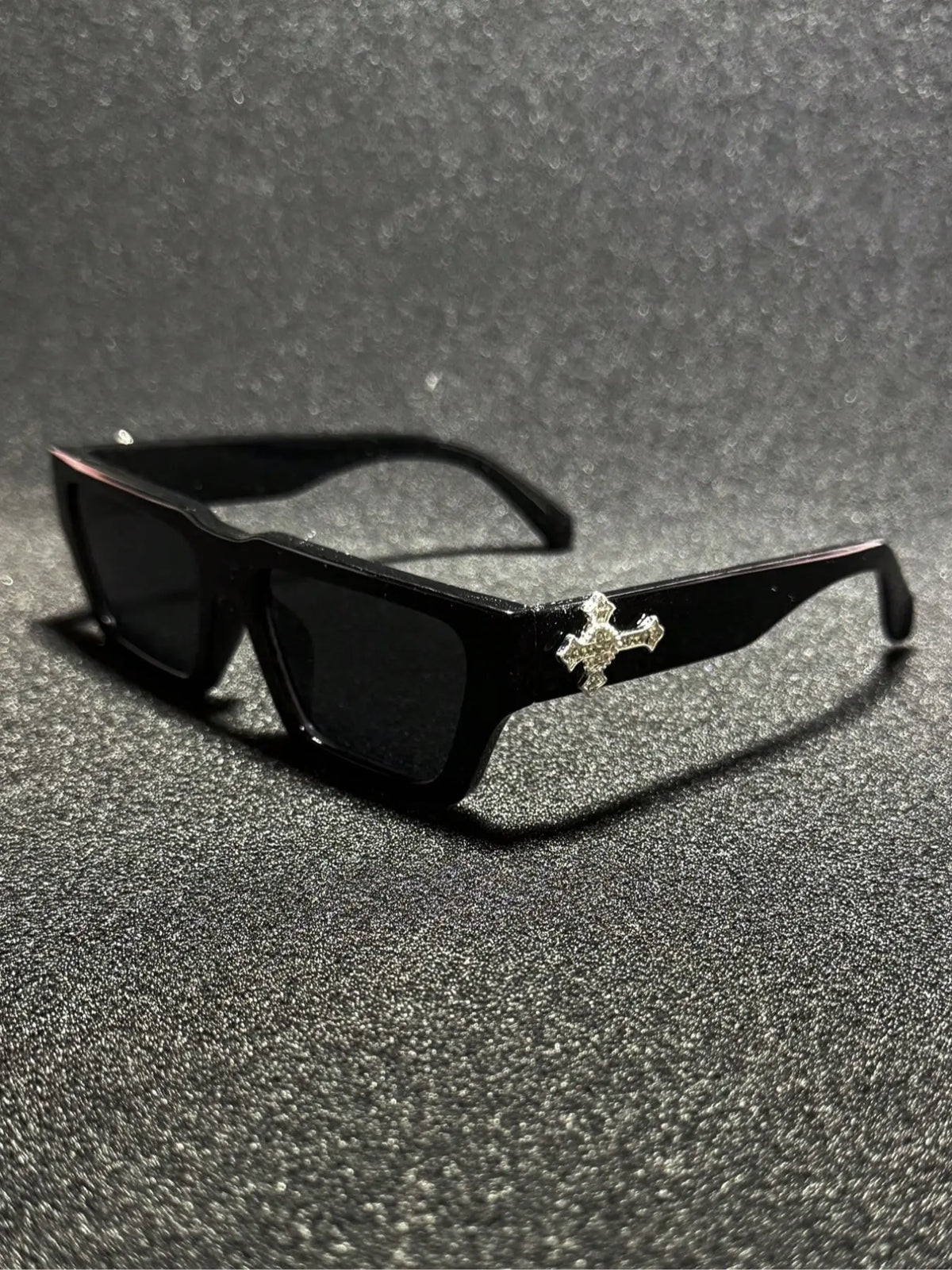 Men'S Fashion Rhinestone Cross Pendant Glasses, PC Anti-Explosion Lenses, Sporty Casual Streetwear, Vintage Flat Top Sunglasses