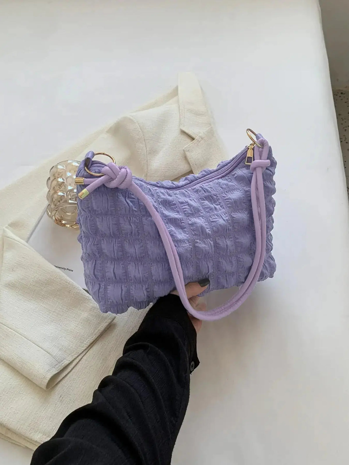Women'S Textured Knot Design Tote Bag, Fashion Plush Underarm Handbag, Casual Quilted Shoulder Purse for Work & Daily Used, Fashionable Unique Bags, Everyday Crossbody Puffy Bag, Fluffy Crossbody Bag